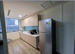 Alexandra Road (D5), Office #544879581
